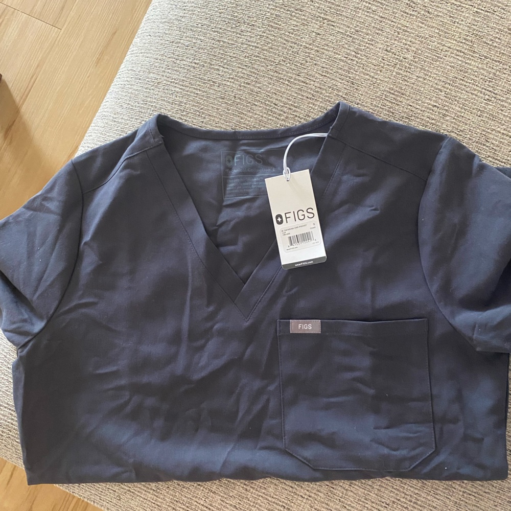 Catarina Scrub Top